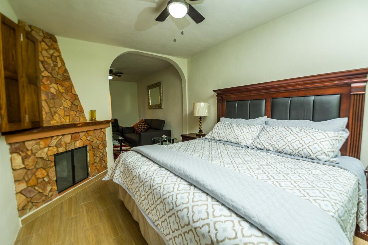 Superior King Room,540079830:JPEG