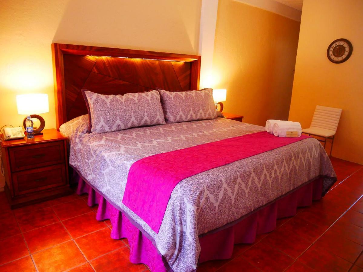 Standard King Room