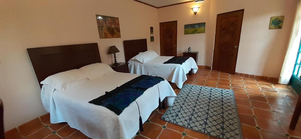 Deluxe Double Room with Two Double Beds,925659634:JPEG