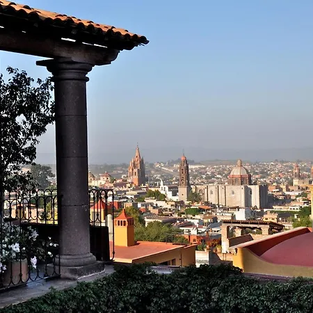Casa De La Cuesta B&B-3